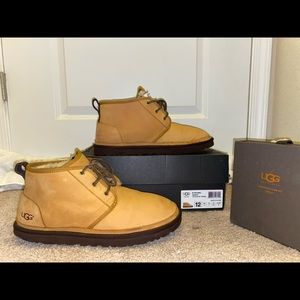 Mens Neumel WHEAT UGGS w/ sheepskin care kit!